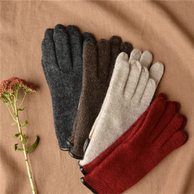 Sarung Tangan Bulu Merino
